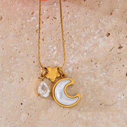 Moonbeam Necklace