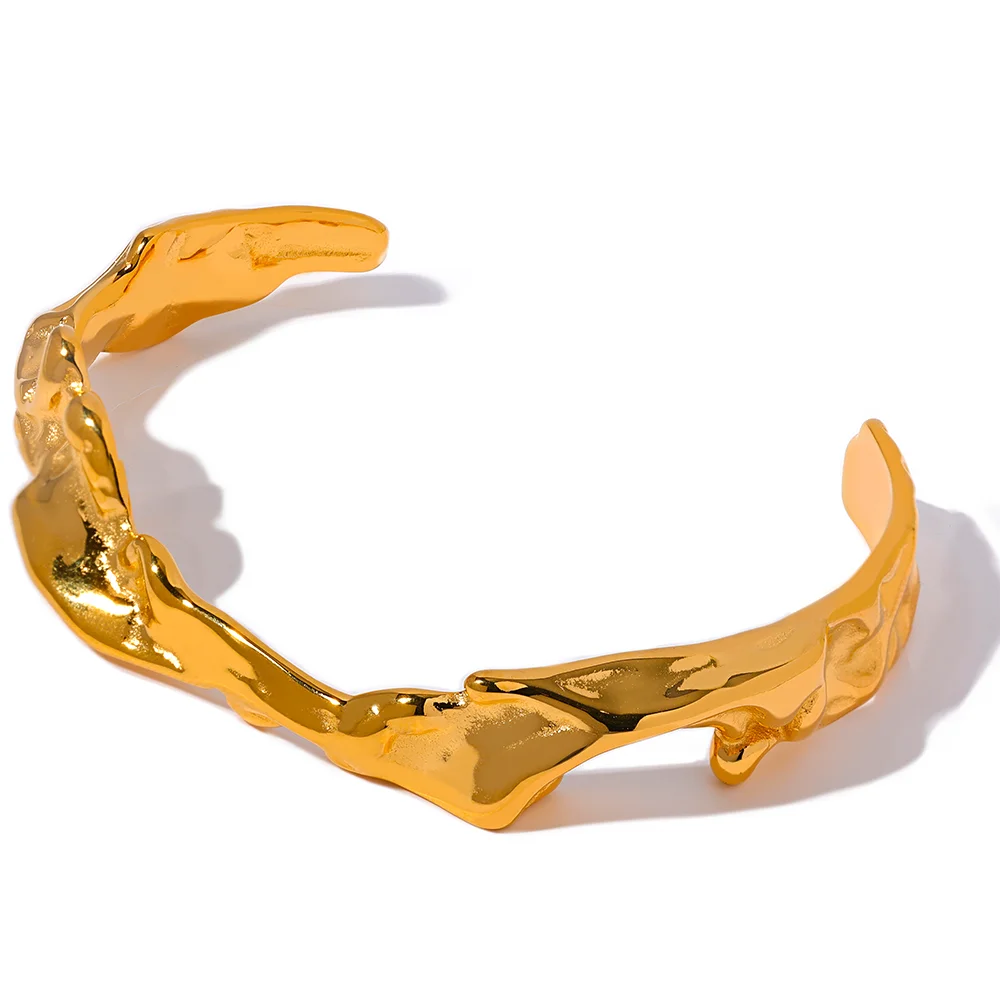 Boulders Cuff